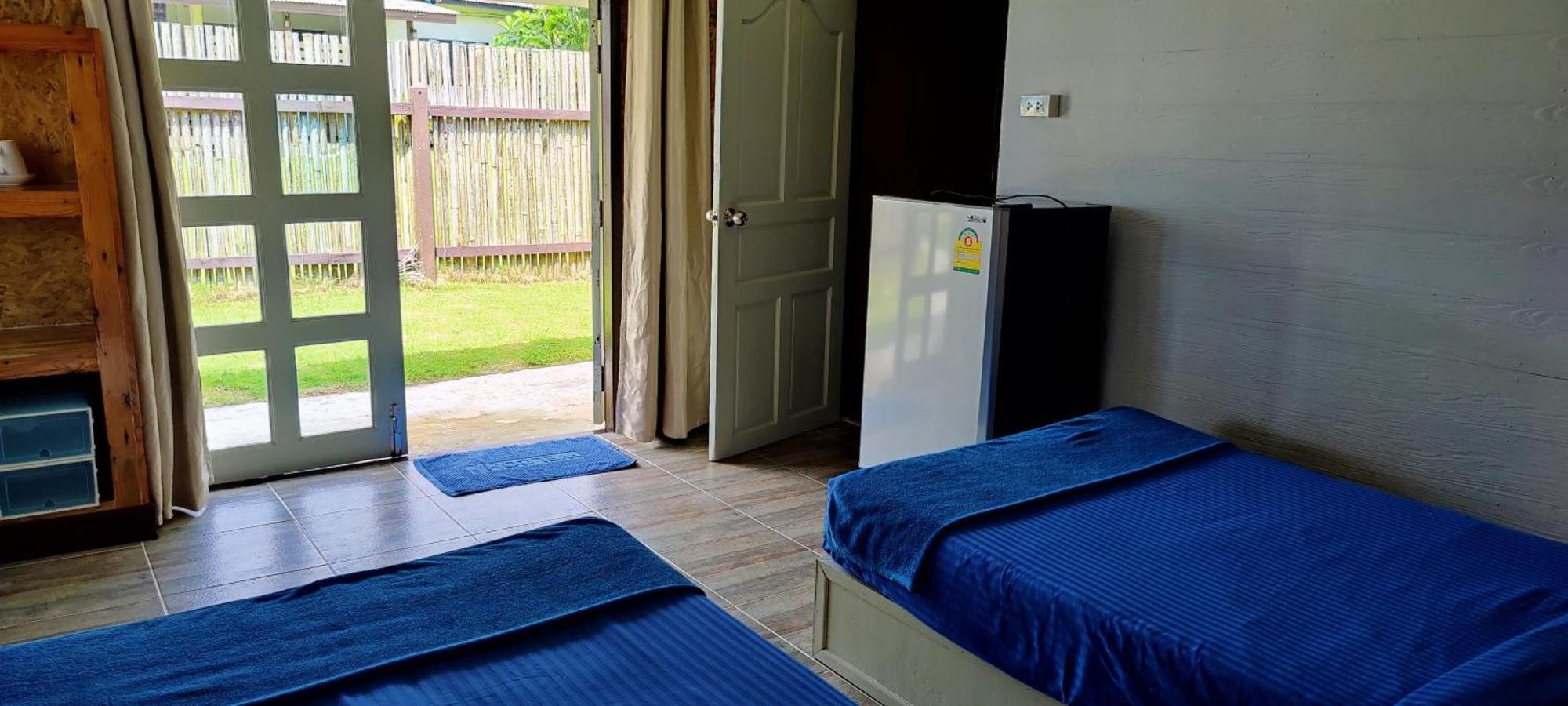 S Beach Resort Ko Kut Room photo