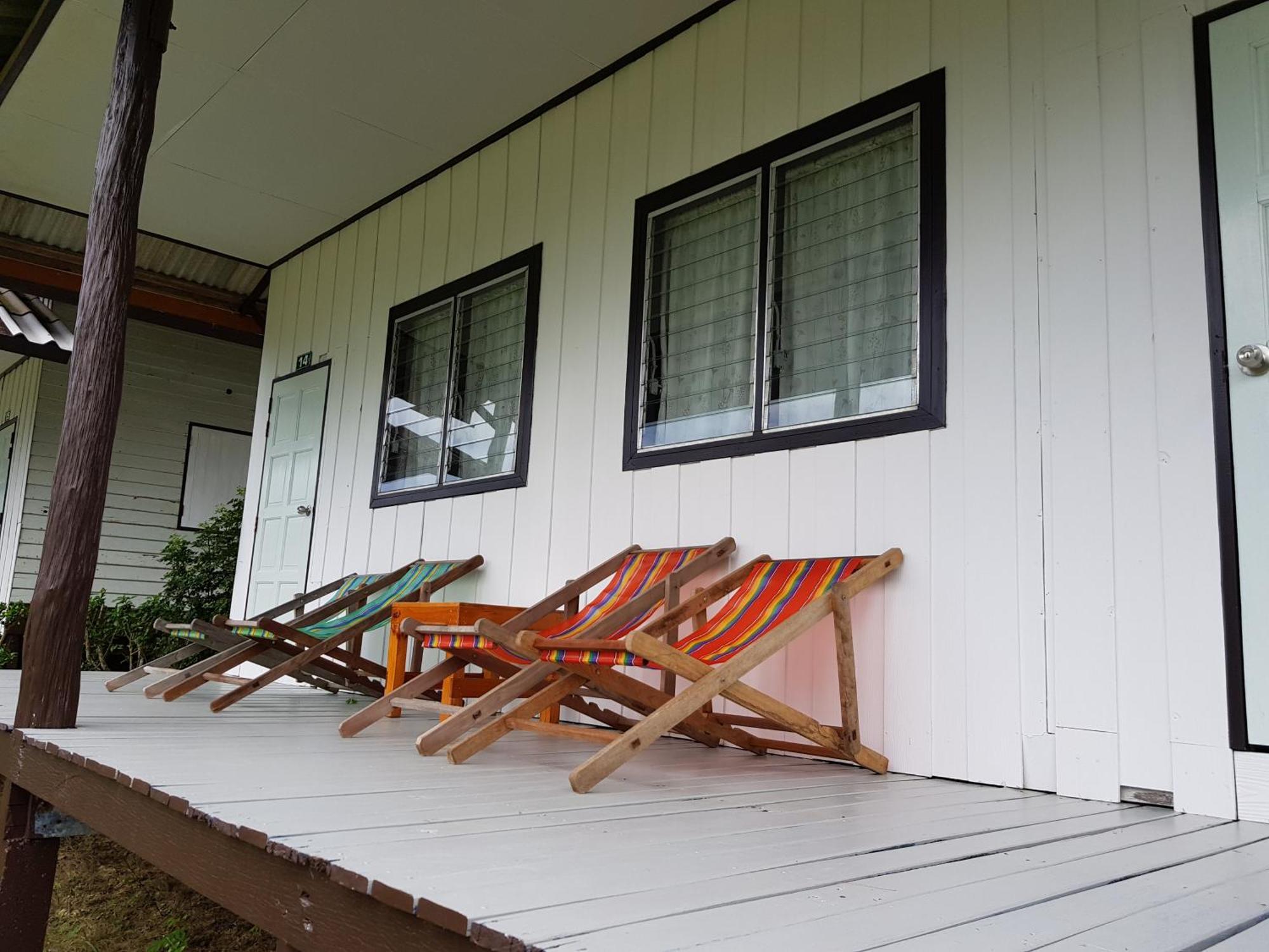 S Beach Resort Ko Kut Room photo